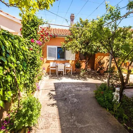 Amalia דירה זאדאר