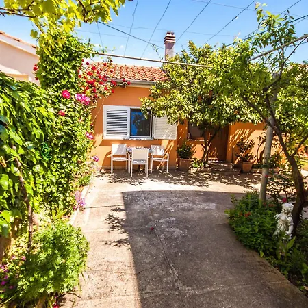 Amalia Apartamento *